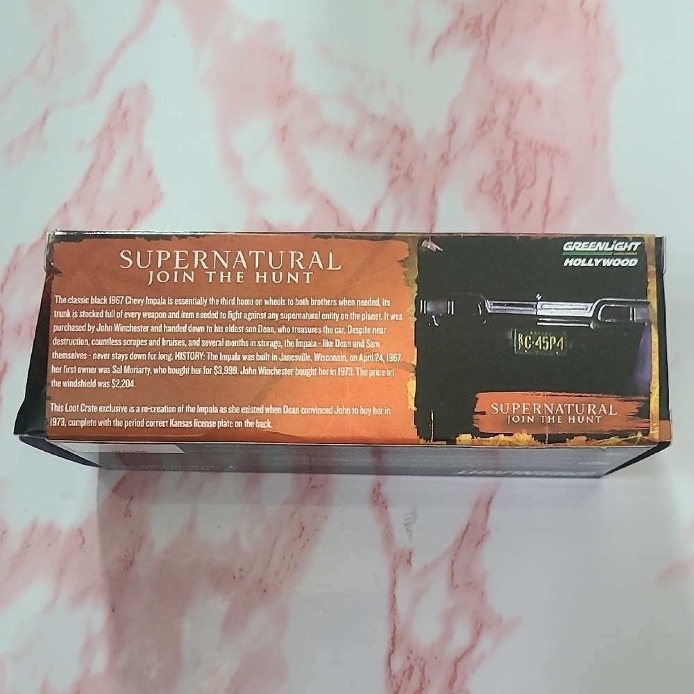 NIB Greenlight 1967 Chevrolet Impala Sport Sedan Die-Cast Model Loot Crate - Picture 5 of 8